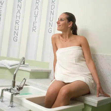 Kneipp- Und Wellvitalhotel Edelweiss Hotel